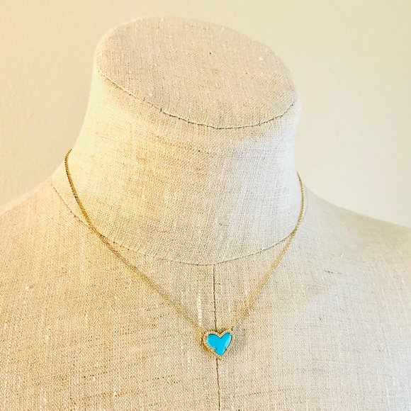 Jewelry - Kendra Scott Magnesite Heart Necklace